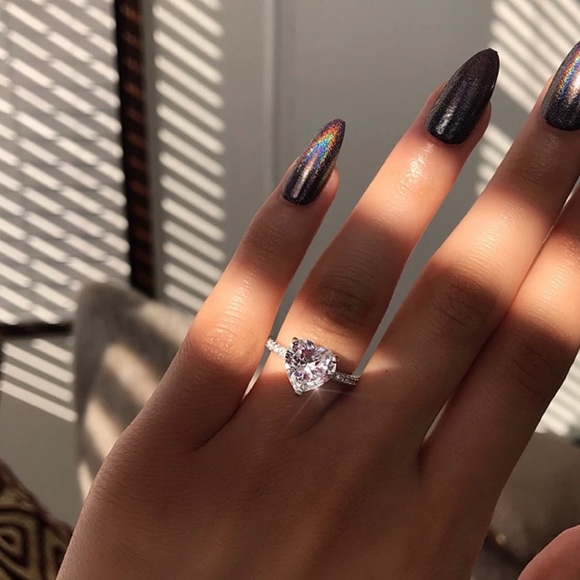 ✨SOLD OUT✨Massive Heart Sparkler✨ - Picture 5 of 7